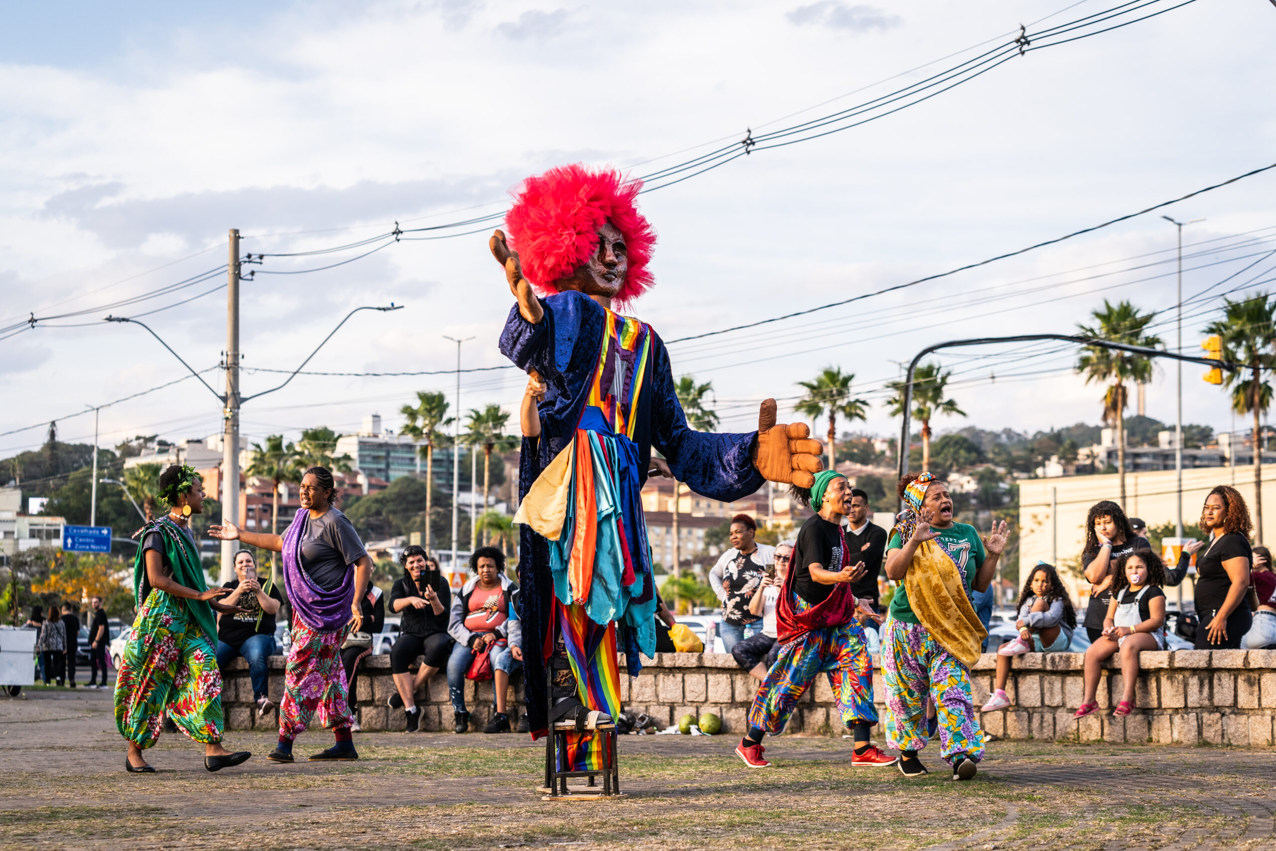 Oficina Dramaturgia e Animação de Bonecos Gigantes Afrocentrados